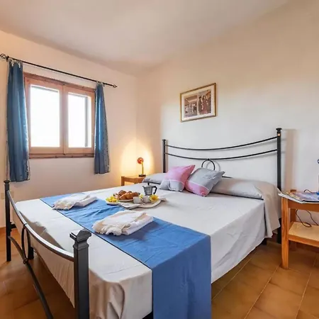 Cozy 150m From Pittulongu *