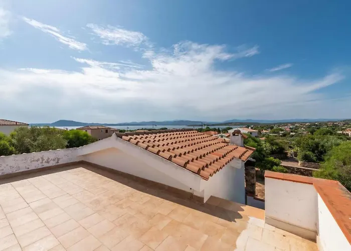 Cozy 150m From Pittulongu Olbia