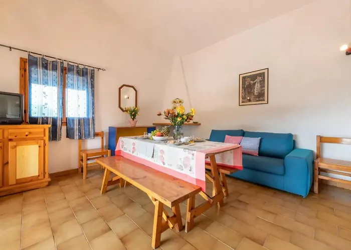 Appartement Cozy 150m From Pittulongu